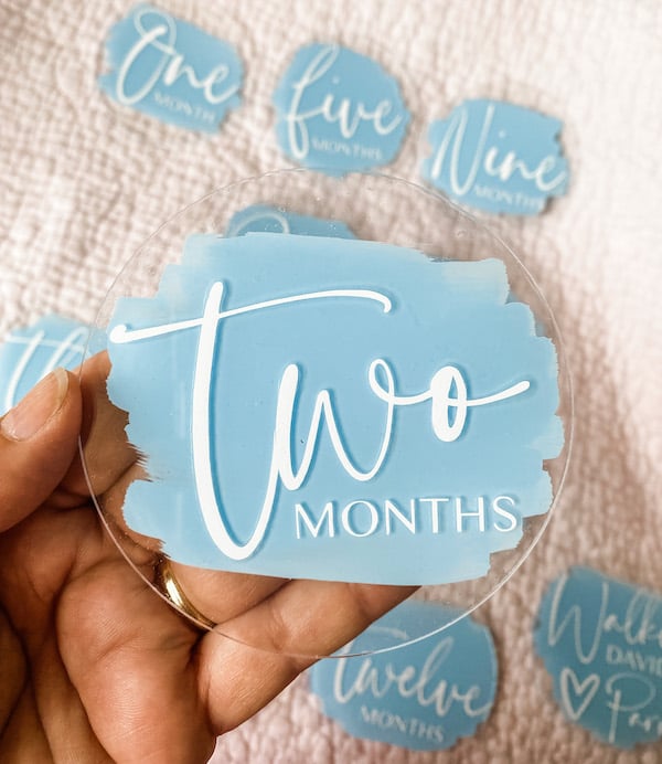 Baby Milestone Acrylic Rounds Tutorial 