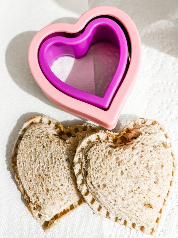 Heart Shaped Sandwich Cutter And Sealer, Decruster Bread Sandwich