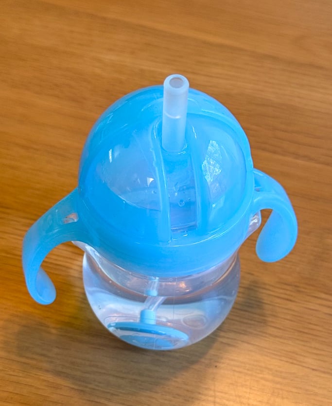 munchkin any angle sippy cup