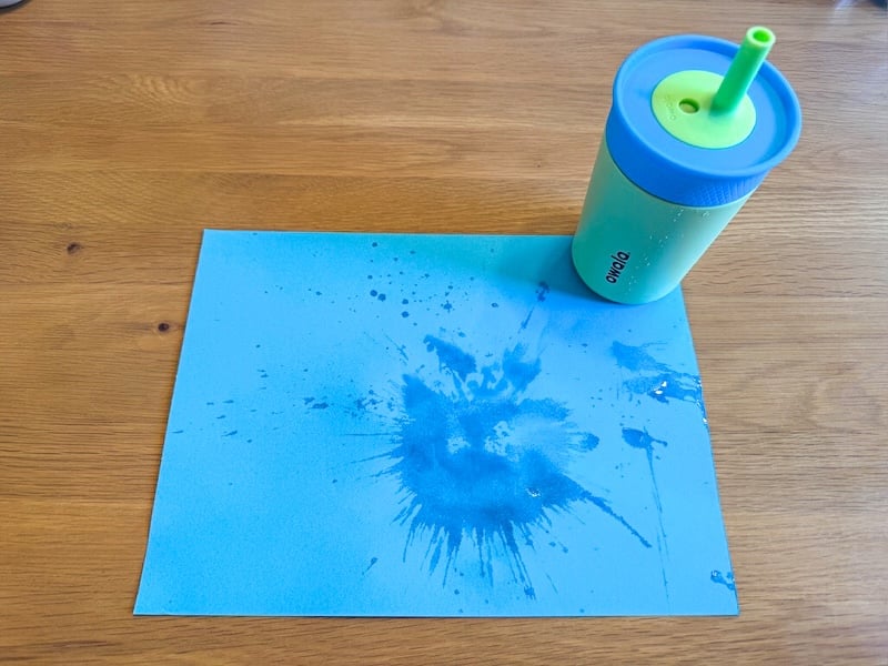 Owala Kids Insulation Stainless Steel Tumbler Spill Test