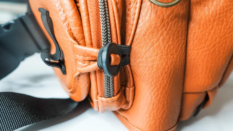 close up of the attachments on the tushbaby