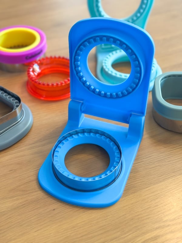 top sandwich cutter to make uncrustables